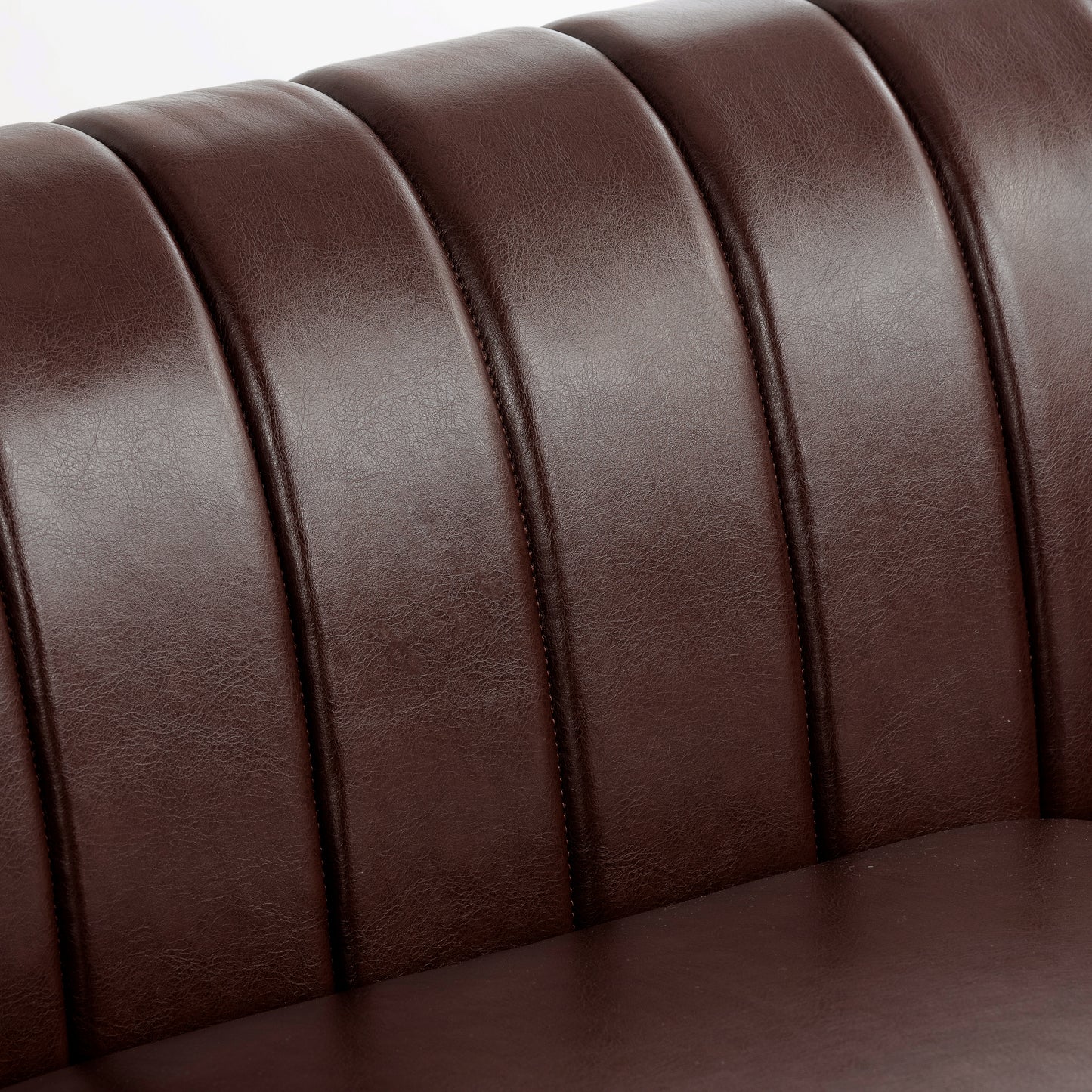 83.46'' Brown PU Rolled Arm Chesterfield Three Seater Sofa: Elegant and Spacious Upholstered Seating Solution with Classic Rolled Arms and Luxurious Brown PU Leather Finish