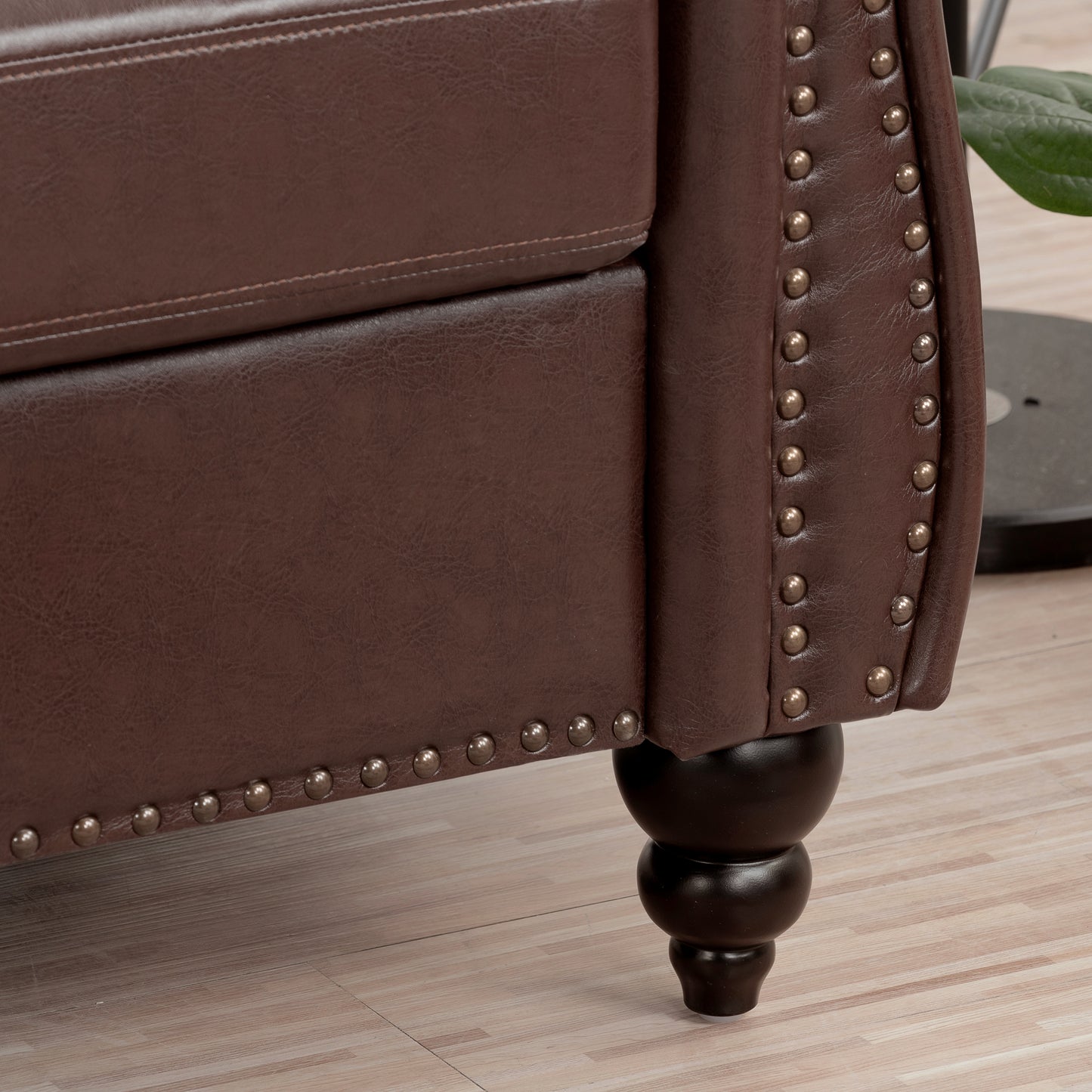 83.46'' Brown PU Rolled Arm Chesterfield Three Seater Sofa: Elegant and Spacious Upholstered Seating Solution with Classic Rolled Arms and Luxurious Brown PU Leather Finish