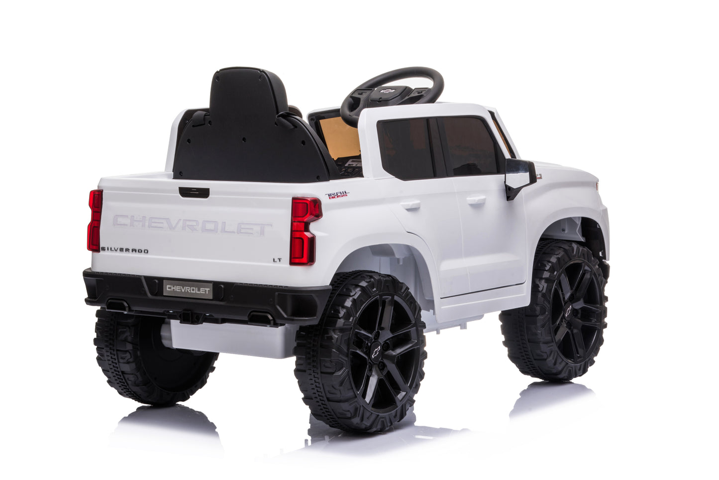 Official Licensed Chevrolet Ride-on Car, 12V Battery Powered Electric 4 Wheels Kids Toy with Parent Remote Control, Foot Pedal, Music, Aux, and LED Headlights - Patented Product, Dealership Certificate Required