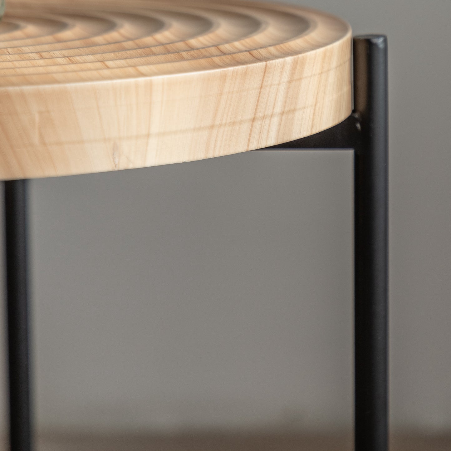 20.47" Modern Thread Design Round Coffee Table - MDF Table Top, Cross Legs Metal Base - Sleek and Stylish Living Room Furniture - Available in Various Colors and Sizes