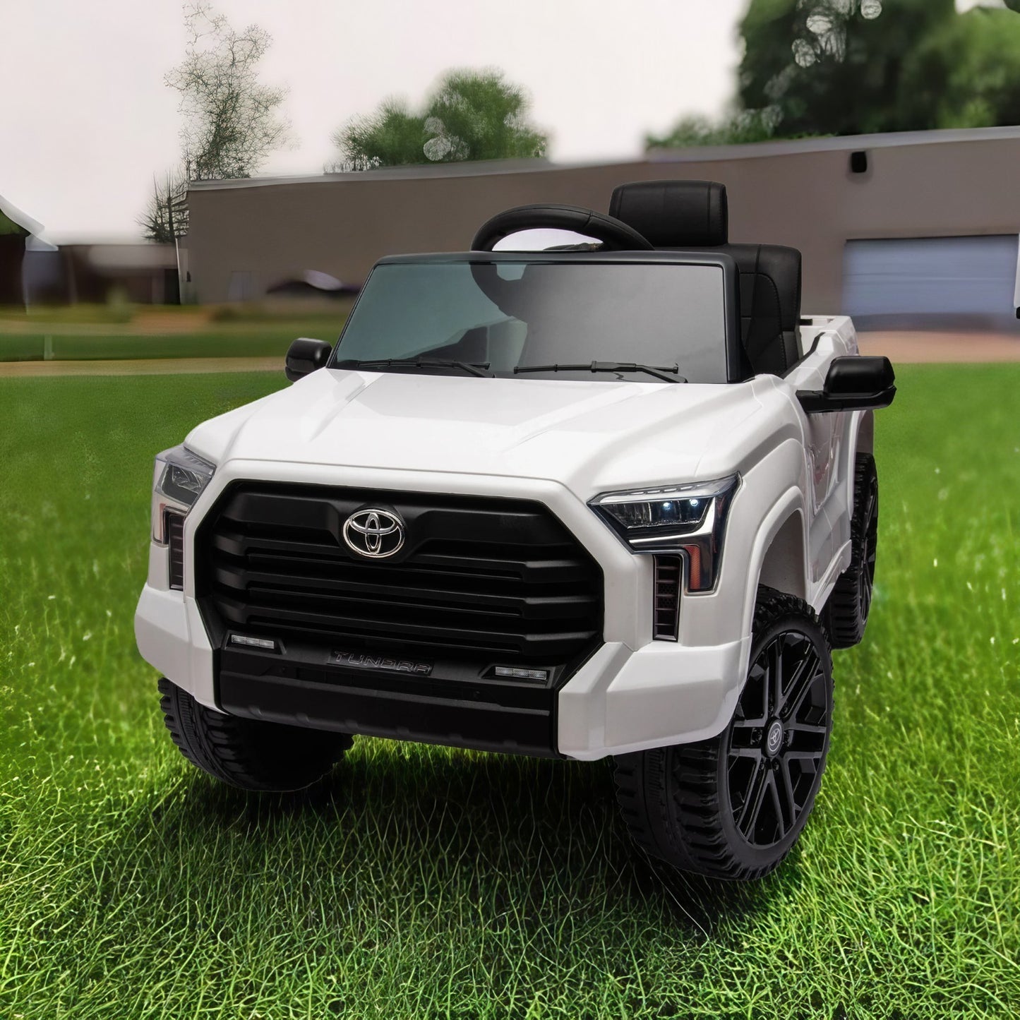 Officially Licensed Electric Toyota Tundra Pickup: 12V Ride On Toy with Parental Remote Control, 2.4G, Three Speed Adjustable, Power Display - Kids' Electric Car (Color & Size Options)