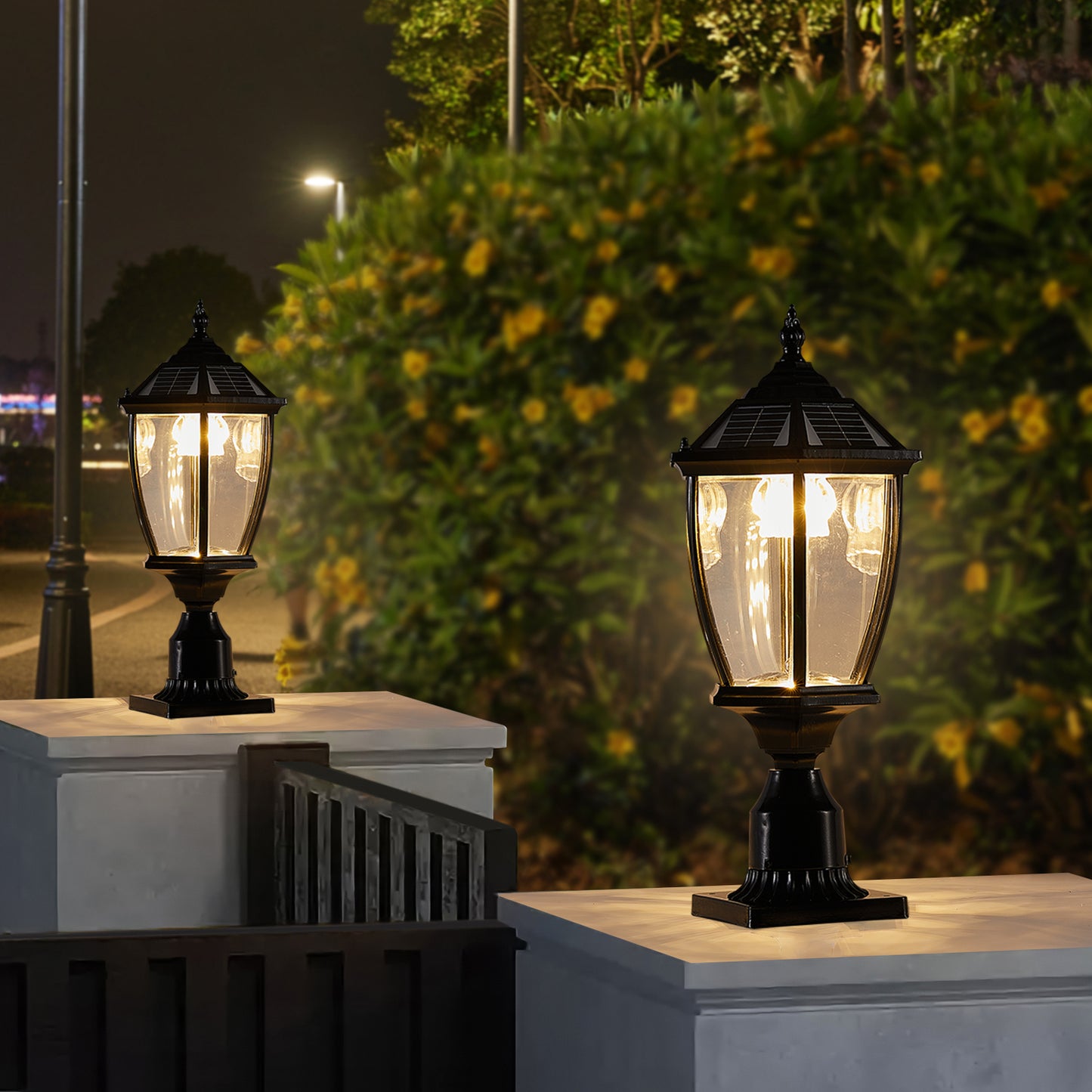 Solar Column Headlights With Dimmable LED - Efficient Outdoor Lighting Solution with Adjustable Brightness and Stylish Design